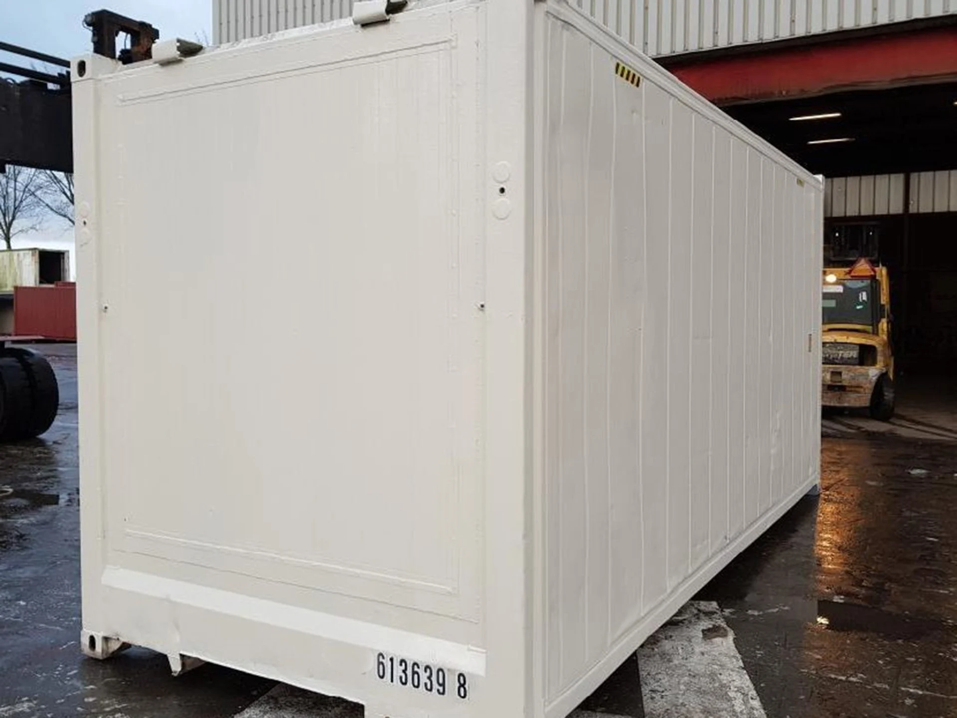 image96583-e1526407762882-1 (1) 20′ Insulated Container, Ex-reefer - Image 1